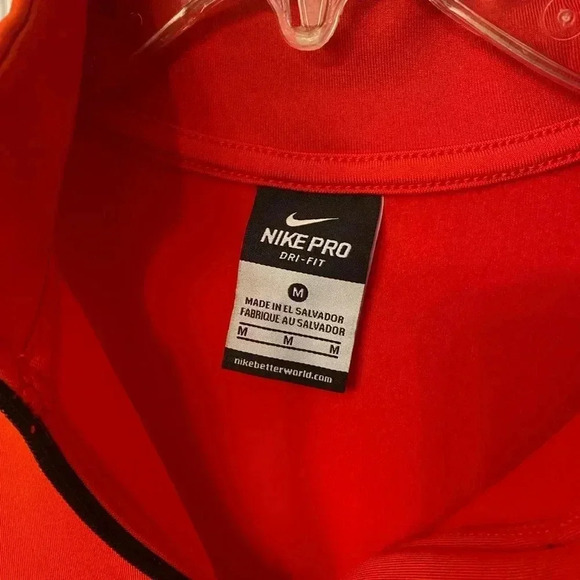 Nike Pro Dri Fit Base Layer running top size medium - Picture 2 of 5